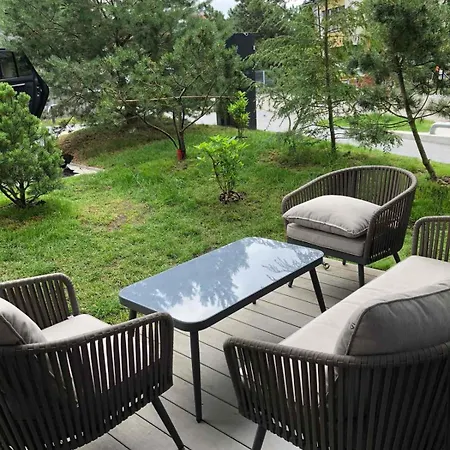 V9 Vanagupes Apartamentai * פלאנגה